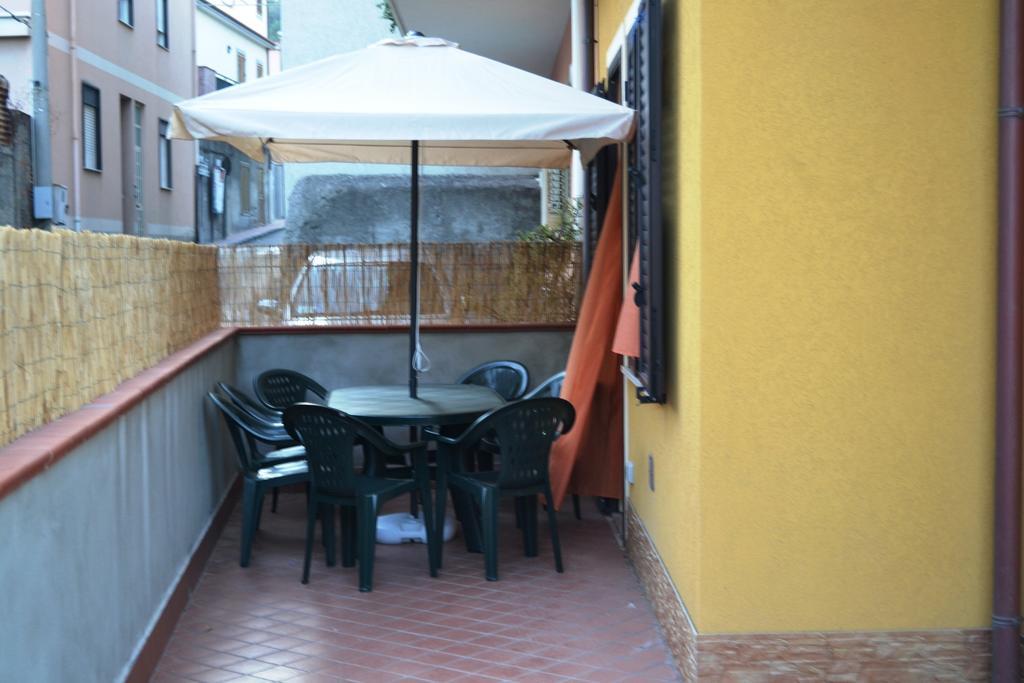 Villetta Singola "Lilla" Alì Terme Zimmer foto